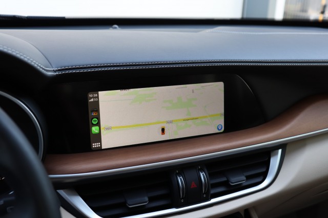 ALFA ROMEO STELVIO 2.0 T AWD Q4 SUPER/PAN.DAK/CARPLAY/MEMORYSTOEL/1E EIG. , Carmix, OSS