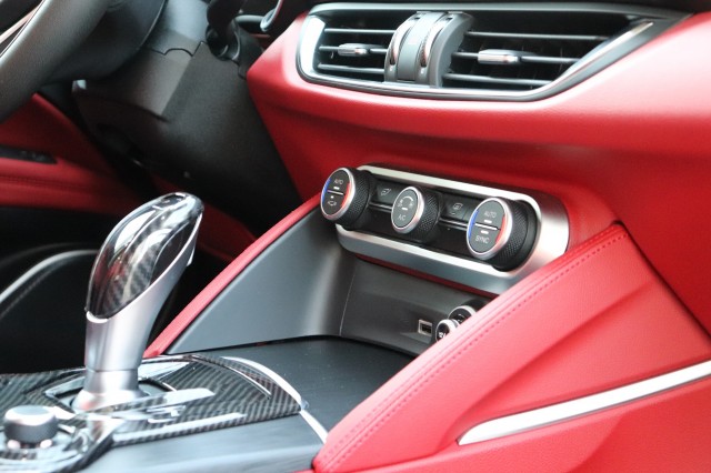 ALFA ROMEO STELVIO 2.0 T AWD Q4 SUPER/1e EIG/DEALERONDERH./62DKM!, Carmix, OSS