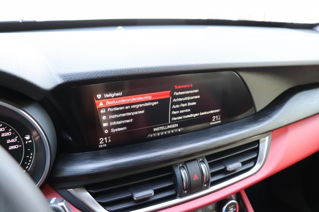 ALFA ROMEO STELVIO 2.0 T AWD Q4 SUPER/1e EIG/DEALERONDERH./62DKM!, Carmix, OSS