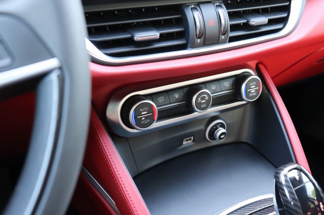 ALFA ROMEO STELVIO 2.0 T AWD Q4 SUPER/1e EIG/DEALERONDERH./62DKM!, Carmix, OSS