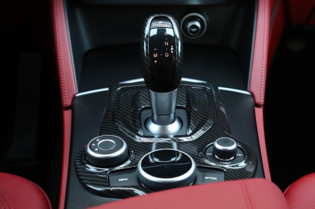 ALFA ROMEO STELVIO 2.0 T AWD Q4 SUPER/1e EIG/DEALERONDERH./62DKM!, Carmix, OSS