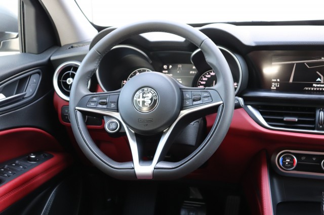 ALFA ROMEO STELVIO 2.0 T AWD Q4 SUPER/1e EIG/DEALERONDERH./62DKM!, Carmix, OSS