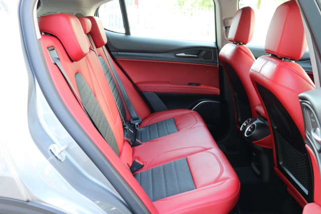 ALFA ROMEO STELVIO 2.0 T AWD Q4 SUPER/1e EIG/DEALERONDERH./62DKM!, Carmix, OSS