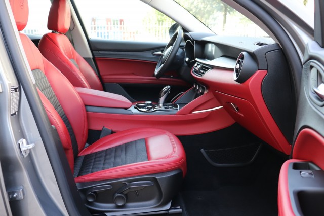 ALFA ROMEO STELVIO 2.0 T AWD Q4 SUPER/1e EIG/DEALERONDERH./62DKM!, Carmix, OSS