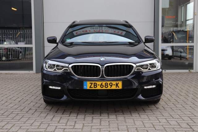 BMW 5-SERIE 540D XD HIGH EX. ED. 320PK AUT/M-Sport/Pan.Dak/1e eig/orig.NL, Carmix, OSS