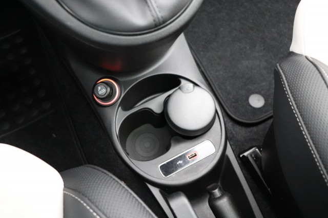 FIAT 500 1.2 STAR/ORIG.NL/1E EIG./PAN.DAK/PDC/CLIMA/CRUISE/NAVI/LED/16, Carmix, OSS