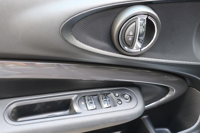 MINI MINI 2.0 COOPER S (192PK) BNS +/PAN.DAK/LEER/ALCANTARA/NAVI/LED/CLIMA, Carmix, OSS