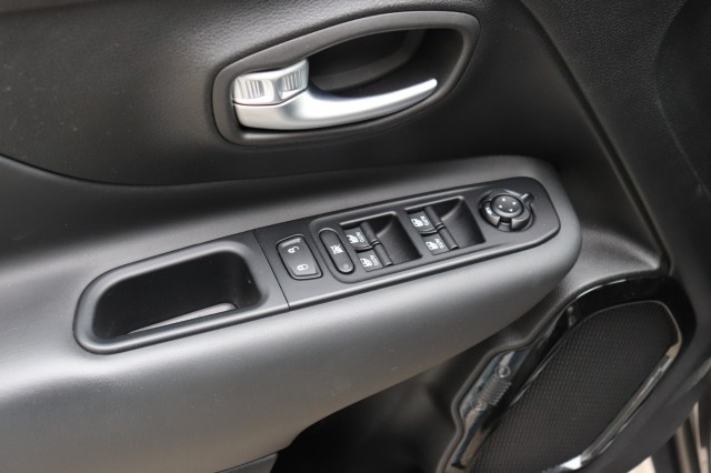 JEEP RENEGADE 1.0T (115PK) SPORT/AppleCarPlay/CLIMA/CRUISE/PDC/18, Carmix, OSS