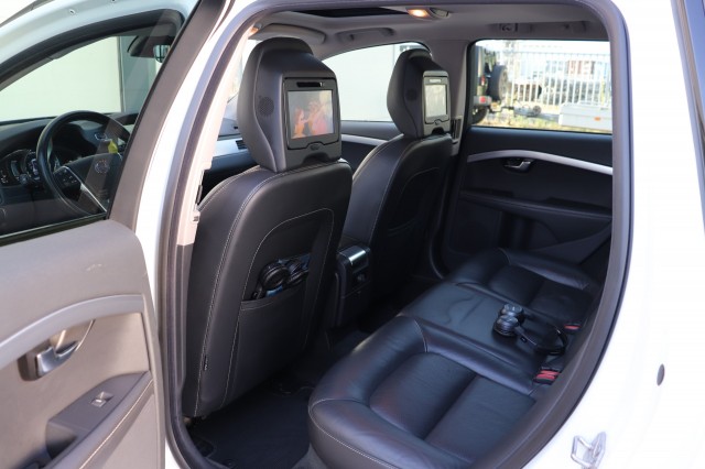 VOLVO XC70 2.4 D4 (5CIL) AWD 181PK Geartr. POLAR+, Carmix, OSS