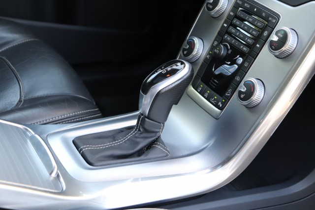 VOLVO XC70 2.4 D4 (5CIL) AWD 181PK Geartr. POLAR+, Carmix, OSS