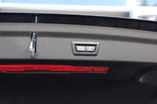 MINI MINI 2.0 COOPER S ALL4 192PK CHILI AUT/CARPLAY/CLASSIC-LEER/LED/ORIG., Carmix, OSS