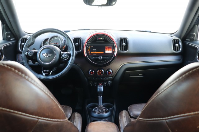 MINI MINI 2.0 COOPER S ALL4 192PK CHILI AUT/CARPLAY/CLASSIC-LEER/LED/ORIG., Carmix, OSS