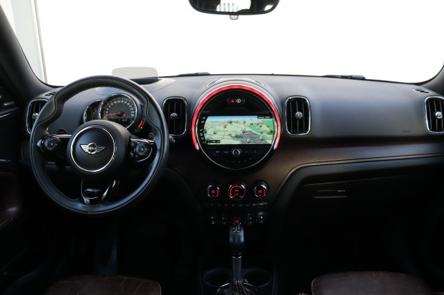 MINI MINI 2.0 COOPER S ALL4 192PK CHILI AUT/CARPLAY/CLASSIC-LEER/LED/ORIG., Carmix, OSS