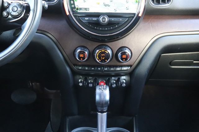 MINI MINI 2.0 COOPER S ALL4 192PK CHILI AUT/CARPLAY/CLASSIC-LEER/LED/ORIG., Carmix, OSS