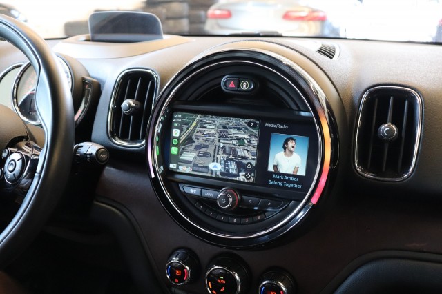 MINI MINI 2.0 COOPER S ALL4 192PK CHILI AUT/CARPLAY/CLASSIC-LEER/LED/ORIG., Carmix, OSS