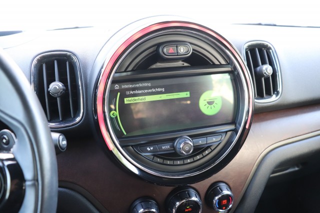 MINI MINI 2.0 COOPER S ALL4 192PK CHILI AUT/CARPLAY/CLASSIC-LEER/LED/ORIG., Carmix, OSS