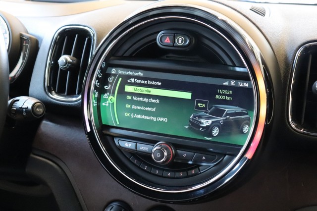 MINI MINI 2.0 COOPER S ALL4 192PK CHILI AUT/CARPLAY/CLASSIC-LEER/LED/ORIG., Carmix, OSS