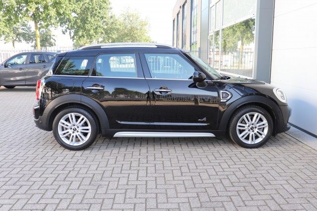 MINI MINI 2.0 COOPER S ALL4 192PK CHILI AUT/CARPLAY/CLASSIC-LEER/LED/ORIG., Carmix, OSS