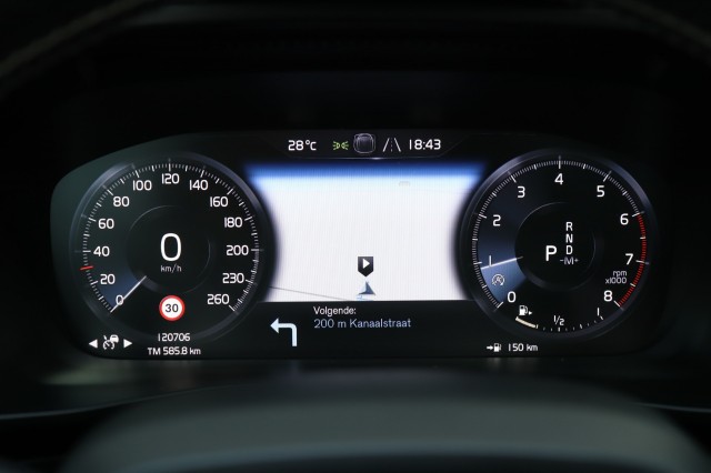 VOLVO XC40 2.0 T5 AWD R-D I.ED., Carmix, OSS