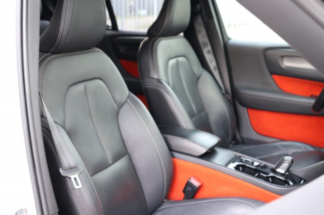 VOLVO XC40 2.0 T5 AWD R-D I.ED., Carmix, OSS