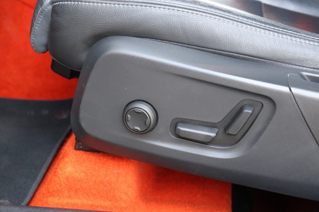 VOLVO XC40 2.0 T5 AWD R-D I.ED., Carmix, OSS