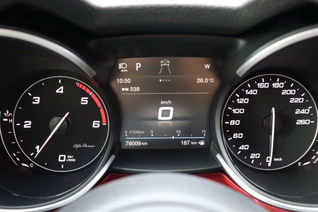 ALFA ROMEO STELVIO 2.2D SUPER AUT/CARPLAY/AD.CRUISE/NAVI/CAMERA/CLIMA/79DKM!/18, Carmix, OSS