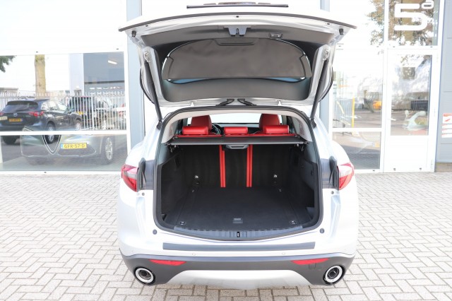 ALFA ROMEO STELVIO 2.2D SUPER AUT/CARPLAY/AD.CRUISE/NAVI/CAMERA/CLIMA/79DKM!/18, Carmix, OSS