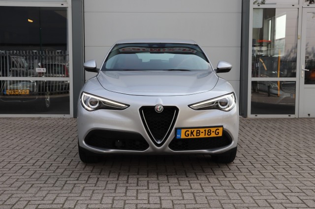 ALFA ROMEO STELVIO 2.2D SUPER AUT/CARPLAY/AD.CRUISE/NAVI/CAMERA/CLIMA/79DKM!/18, Carmix, OSS