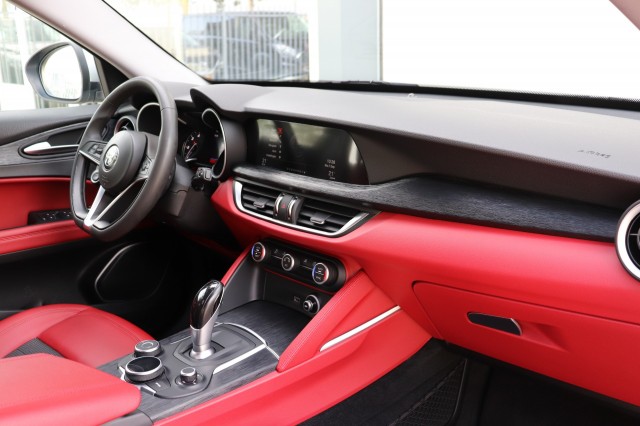 ALFA ROMEO STELVIO 2.2D SUPER AUT/CARPLAY/AD.CRUISE/NAVI/CAMERA/CLIMA/79DKM!/18, Carmix, OSS