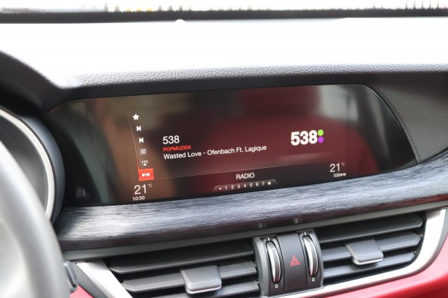 ALFA ROMEO STELVIO 2.2D SUPER AUT/CARPLAY/AD.CRUISE/NAVI/CAMERA/CLIMA/79DKM!/18, Carmix, OSS