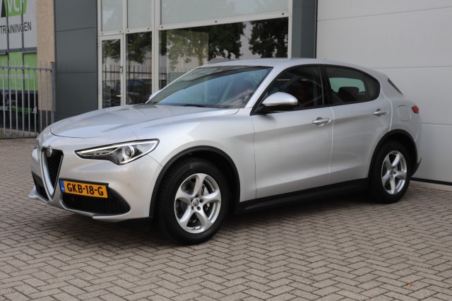 ALFA ROMEO STELVIO 2.2D SUPER AUT/CARPLAY/AD.CRUISE/NAVI/CAMERA/CLIMA/79DKM!/18, Carmix, OSS