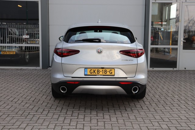 ALFA ROMEO STELVIO 2.2D SUPER AUT/CARPLAY/AD.CRUISE/NAVI/CAMERA/CLIMA/79DKM!/18, Carmix, OSS