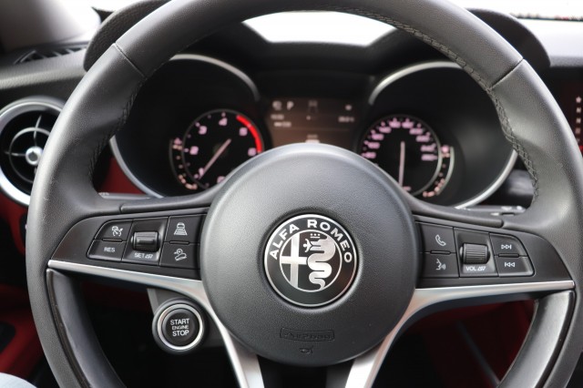 ALFA ROMEO STELVIO 2.2D SUPER AUT/CARPLAY/AD.CRUISE/NAVI/CAMERA/CLIMA/79DKM!/18, Carmix, OSS