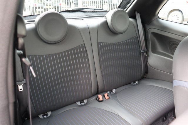 FIAT 500 1.0 HYBRID SPORT 6BAK/A.CARPLAY/PAN.DAK/CLIMA/CRUISE/DIG.TELLER/, Carmix, OSS