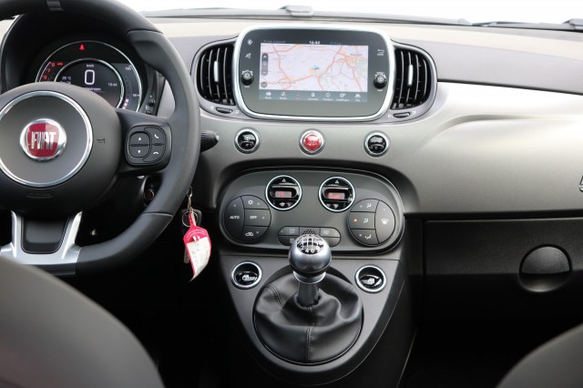 FIAT 500 1.0 HYBRID SPORT 6BAK/A.CARPLAY/PAN.DAK/CLIMA/CRUISE/DIG.TELLER/, Carmix, OSS