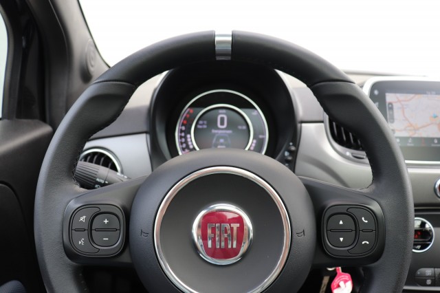 FIAT 500 1.0 HYBRID SPORT 6BAK/A.CARPLAY/PAN.DAK/CLIMA/CRUISE/DIG.TELLER/, Carmix, OSS