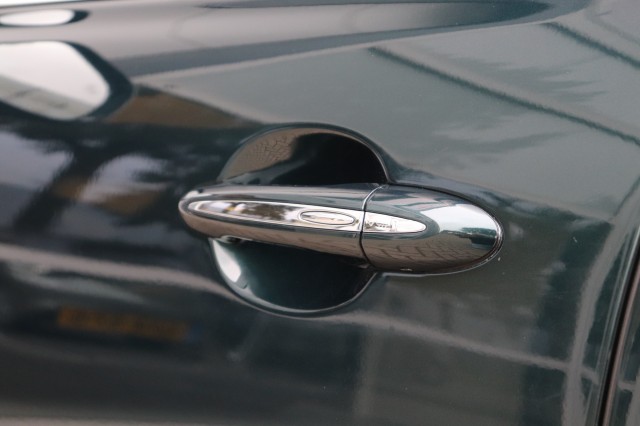 JAGUAR XJ 3.0 V6 SC (340PK) PORTFOLIO/ORIG.NL/PAN.DAK/85DKM!/19, Carmix, OSS