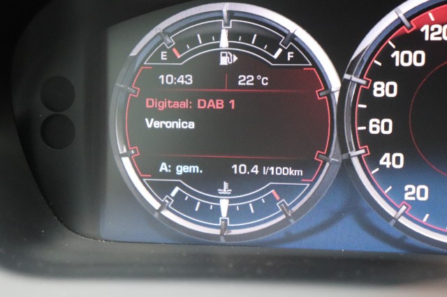 JAGUAR XJ 3.0 V6 SC (340PK) PORTFOLIO/ORIG.NL/PAN.DAK/85DKM!/19, Carmix, OSS