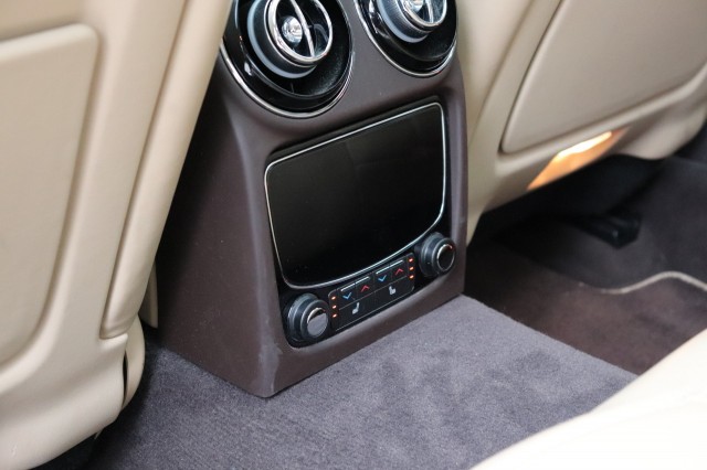 JAGUAR XJ 3.0 V6 SC (340PK) PORTFOLIO/ORIG.NL/PAN.DAK/85DKM!/19, Carmix, OSS