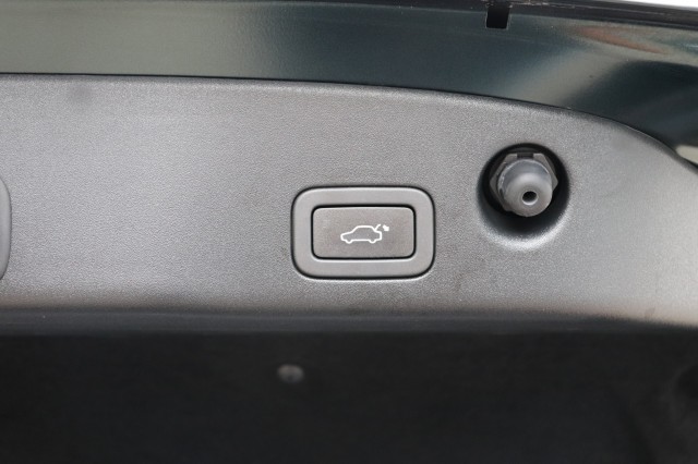 JAGUAR XJ 3.0 V6 SC (340PK) PORTFOLIO/ORIG.NL/PAN.DAK/85DKM!/19, Carmix, OSS