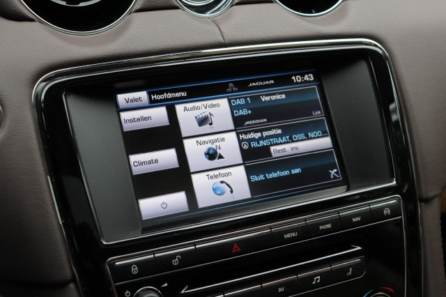 JAGUAR XJ 3.0 V6 SC (340PK) PORTFOLIO/ORIG.NL/PAN.DAK/85DKM!/19, Carmix, OSS