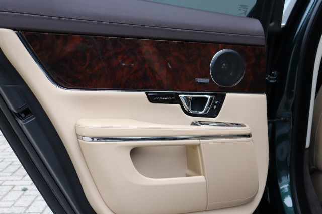 JAGUAR XJ 3.0 V6 SC (340PK) PORTFOLIO/ORIG.NL/PAN.DAK/85DKM!/19, Carmix, OSS