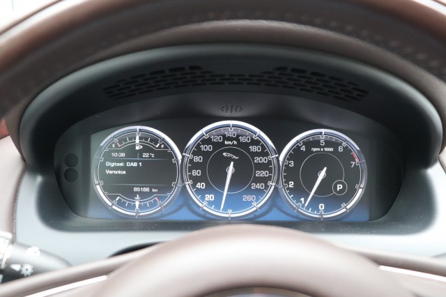 JAGUAR XJ 3.0 V6 SC (340PK) PORTFOLIO/ORIG.NL/PAN.DAK/85DKM!/19, Carmix, OSS