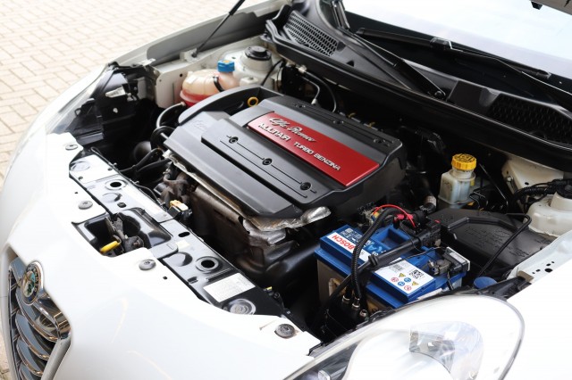 ALFA ROMEO GIULIETTA 1.4 T DISTINCTIVE, Carmix, OSS