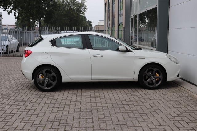 ALFA ROMEO GIULIETTA 1.4 T DISTINCTIVE, Carmix, OSS