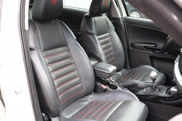 ALFA ROMEO GIULIETTA 1.4 T DISTINCTIVE, Carmix, OSS