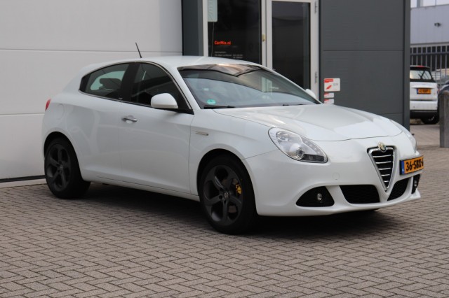 ALFA ROMEO GIULIETTA 1.4 T DISTINCTIVE, Carmix, OSS