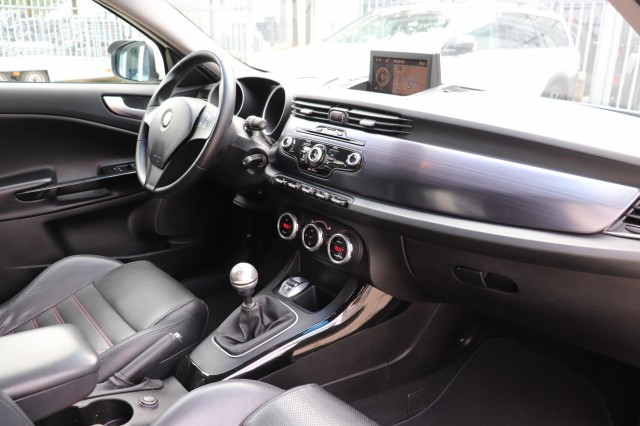 ALFA ROMEO GIULIETTA 1.4 T DISTINCTIVE, Carmix, OSS