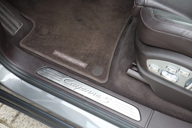 PORSCHE CAYENNE 4.8 S, Carmix, OSS