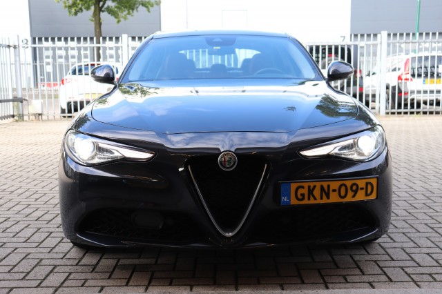 ALFA ROMEO GIULIA 2.0T SUPER AUT/PAN.DAK/LEER/NAVI/MEMORYSTOEL/STOELVERW./1E EIG, Carmix, OSS